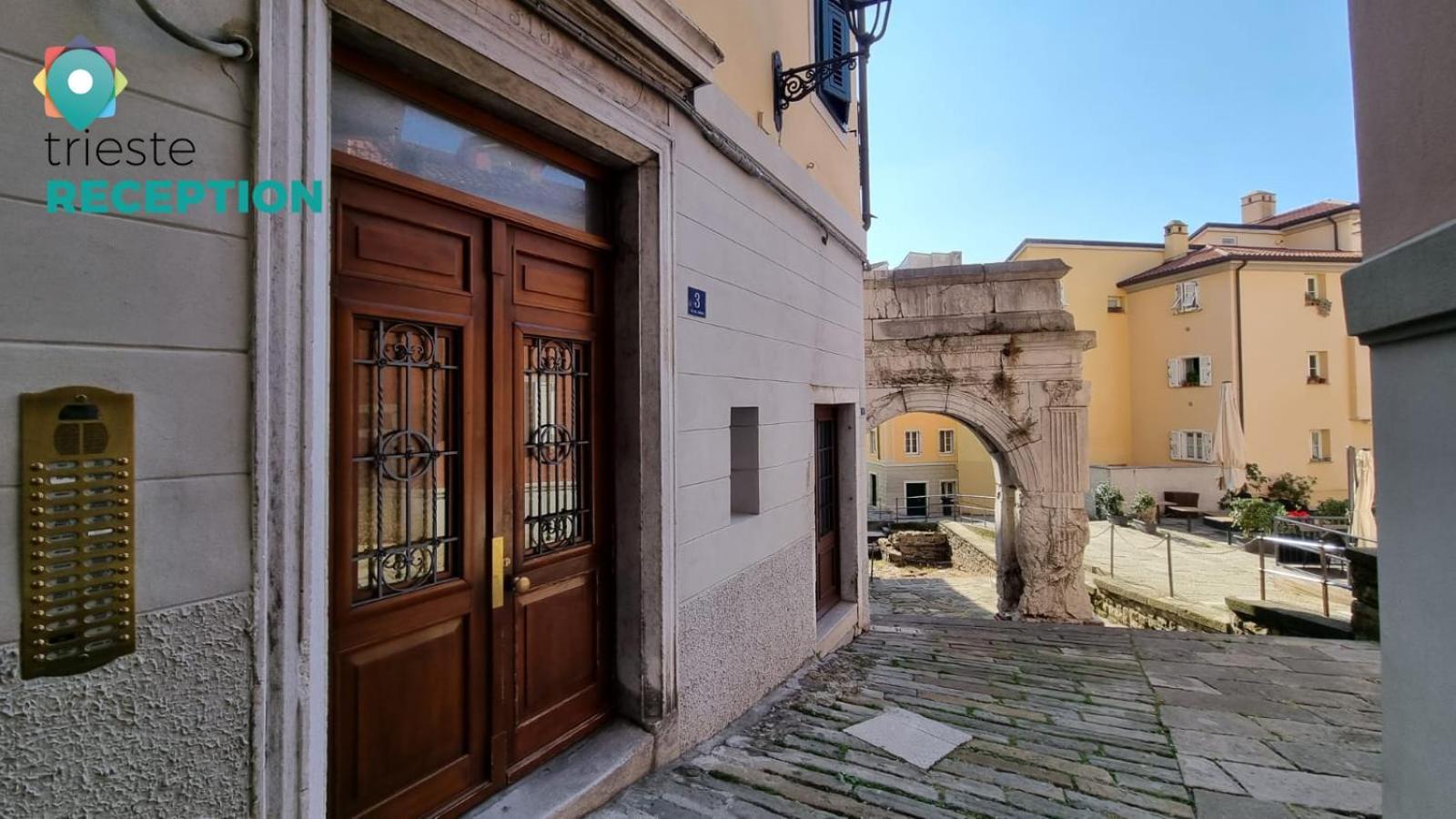 Al Trionfo 3 Apartman Trieszt Kültér fotó